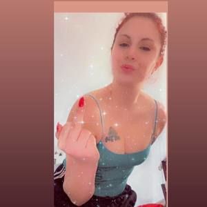 Meet your Posher, Nikki